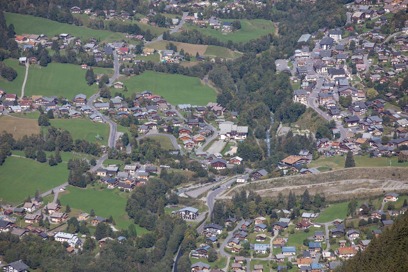 Looking gdown on the village from Refuge Tre la Tete  